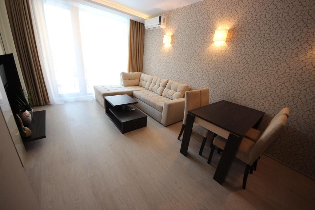 Menada Harmony Suites Apartments Sunny Beach Room photo